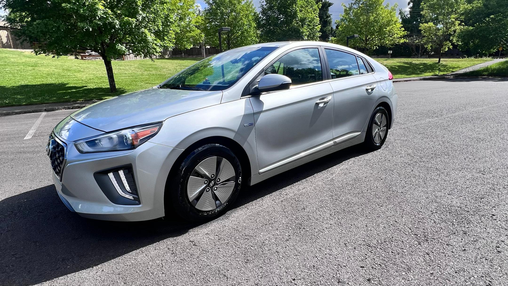Hyundai Ioniq Hybrid 2020 in Beaverton, OR