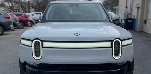 Rivian R1T 2023