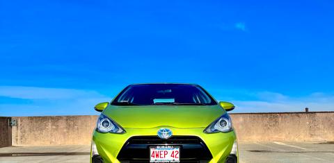 Toyota Prius c 2015