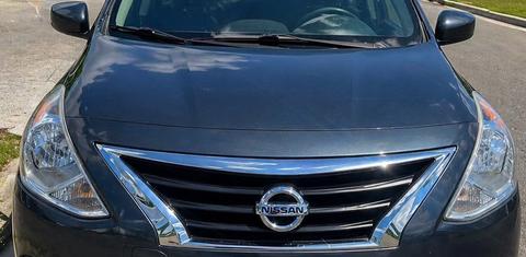 Nissan Versa 2015