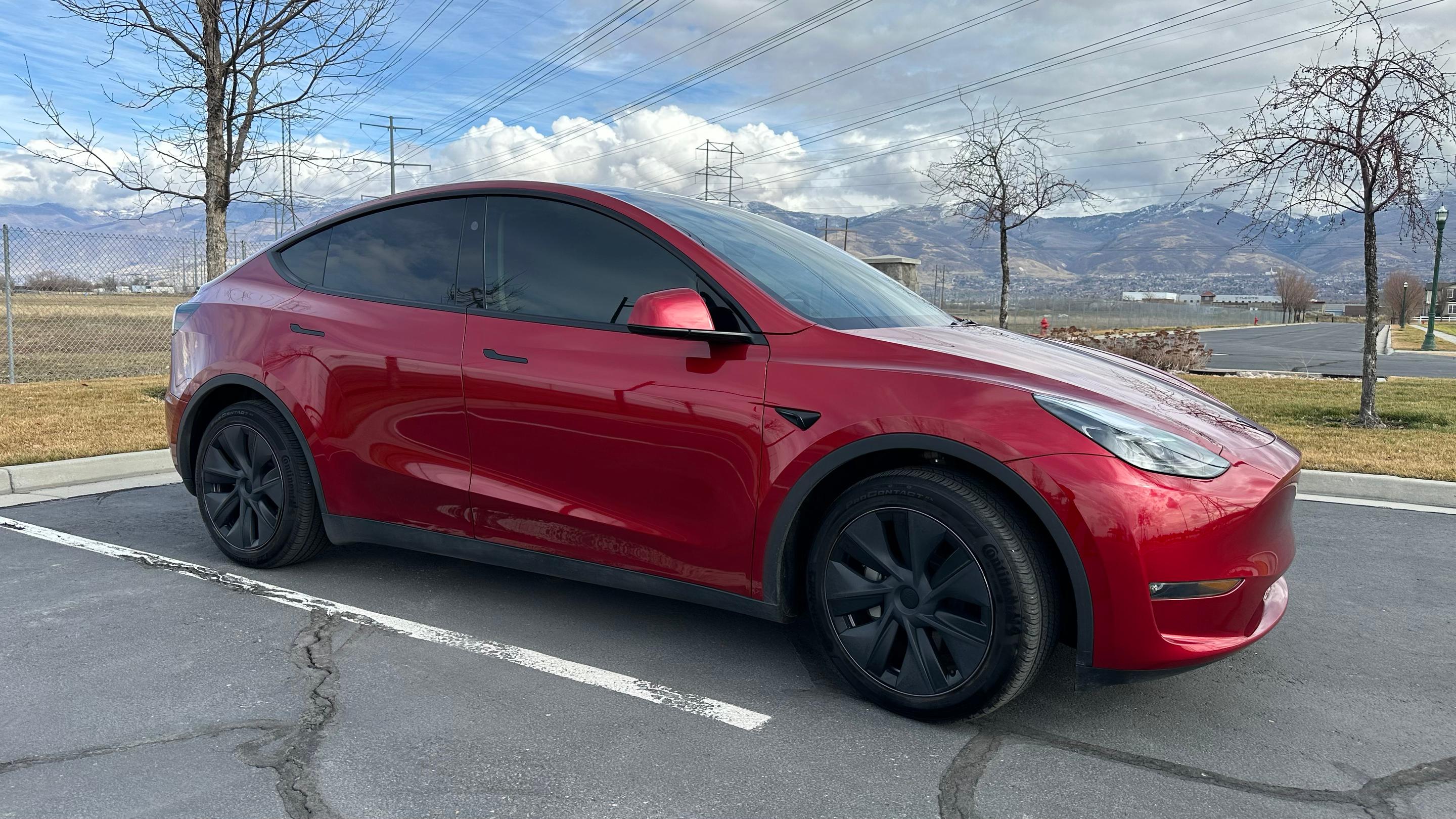 Tesla Model Y 2024 in Woods Cross, UT