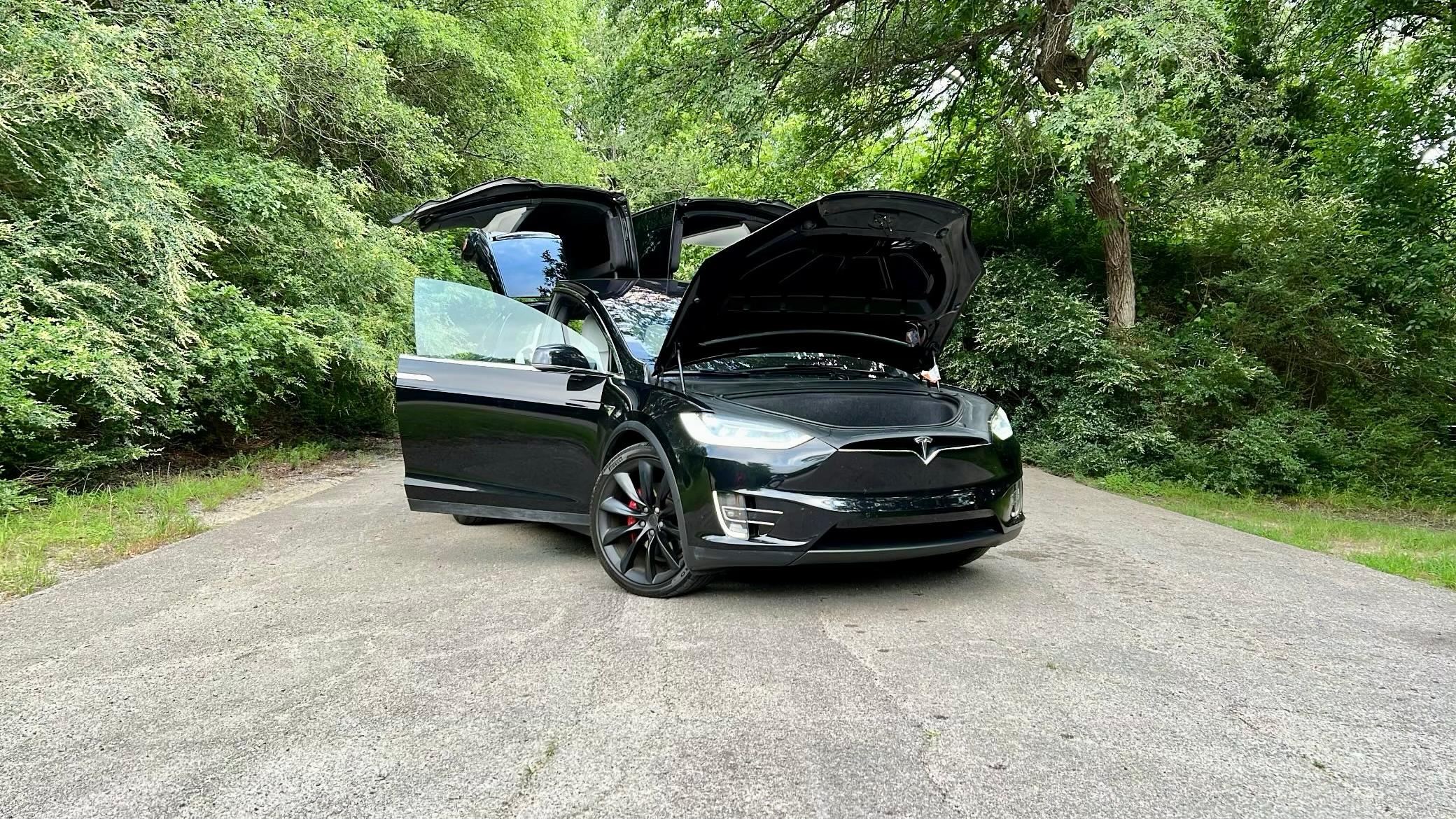Tesla Model X 2018 in Crandall, TX