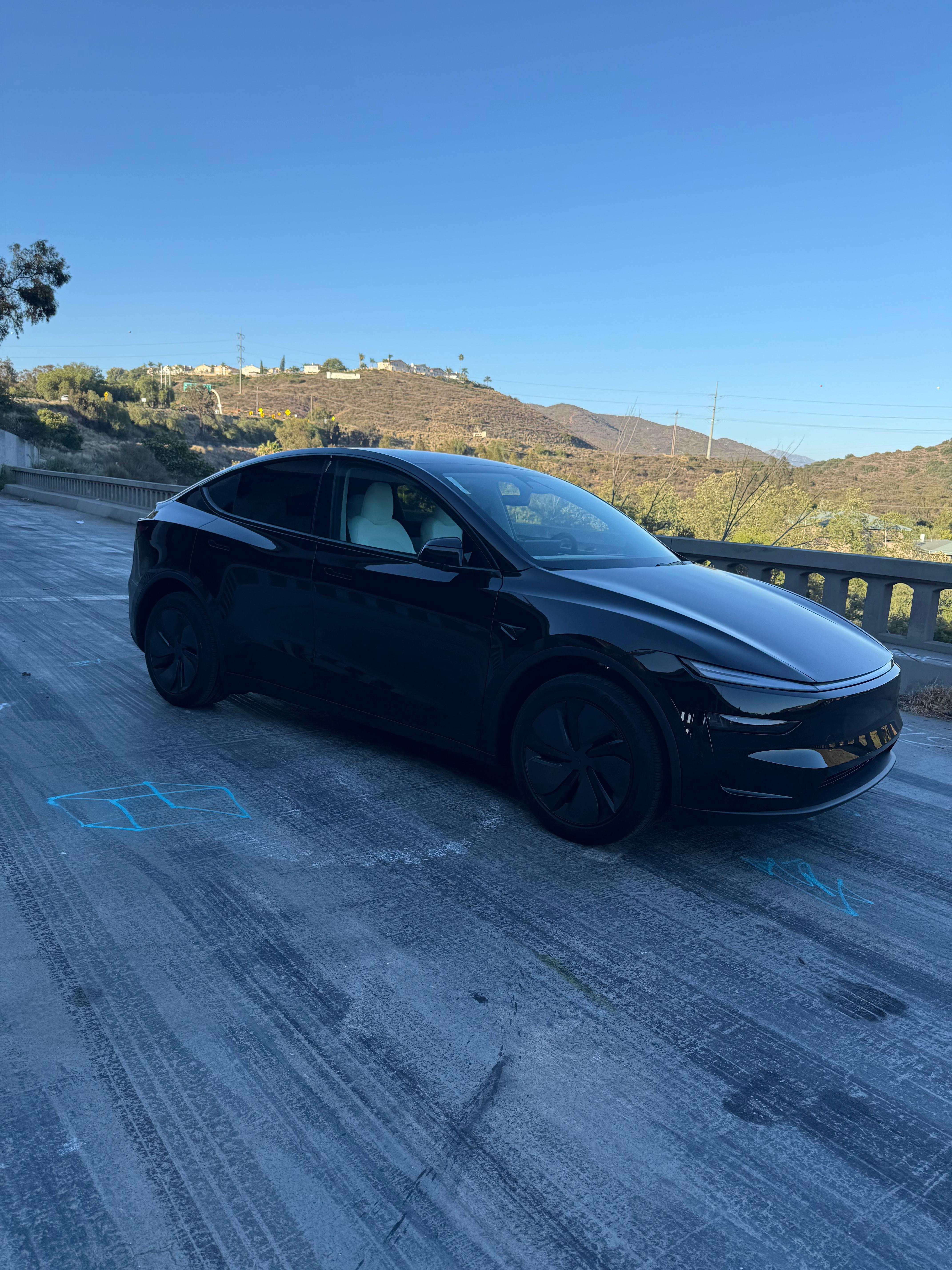 Tesla Model Y 2026 in Poway, CA
