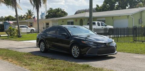 Toyota Camry 2021