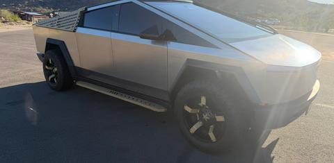 Tesla Cybertruck 2024