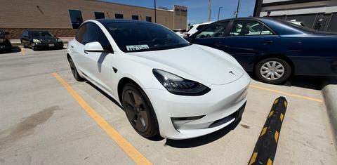Tesla Model 3 2022