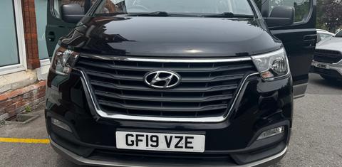 Hyundai i800 2019