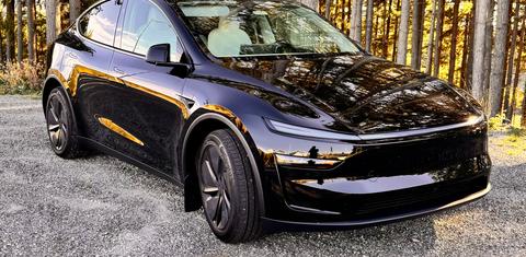 Tesla Model Y 2026