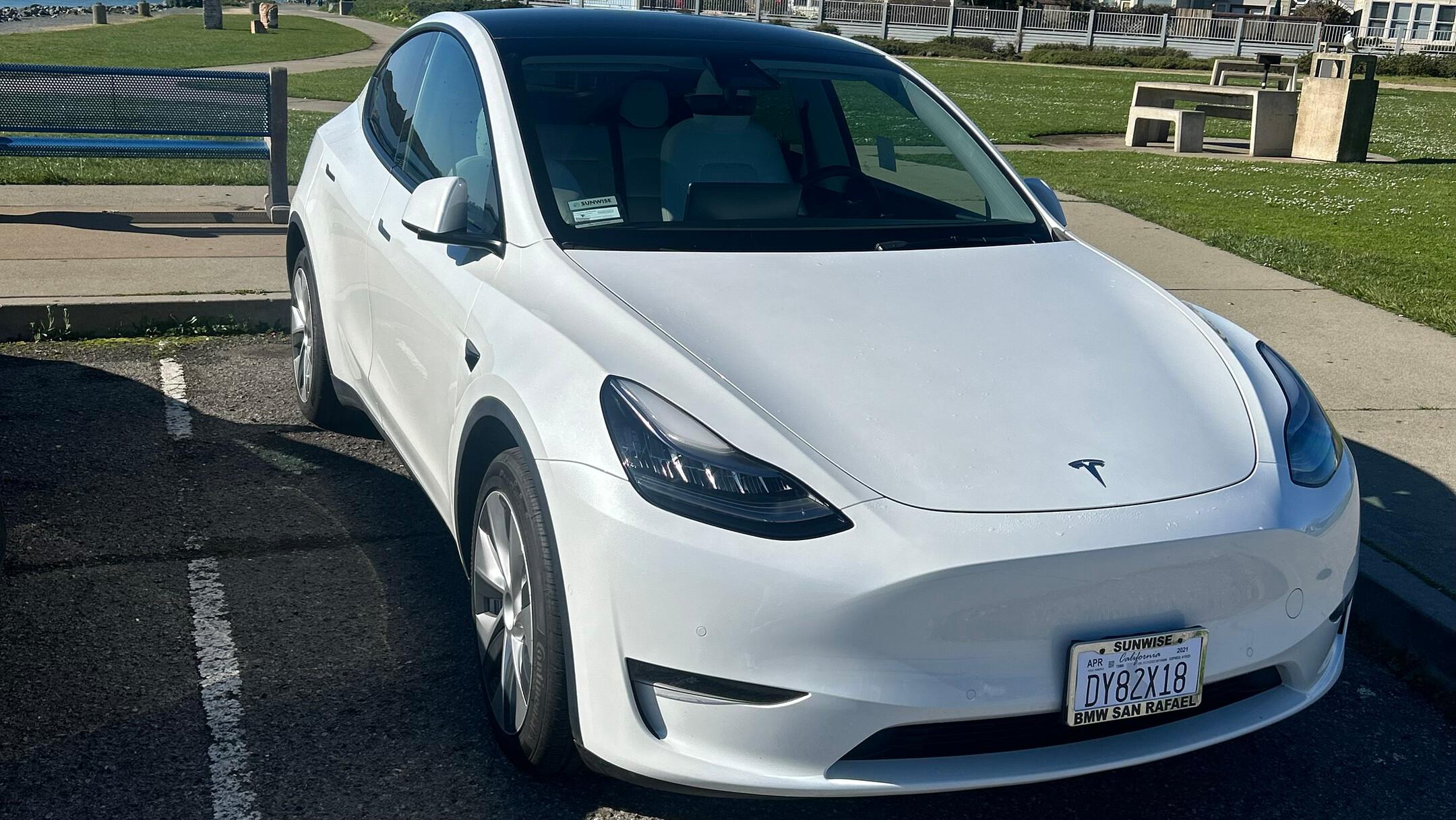 Tesla Model Y 2021 in 