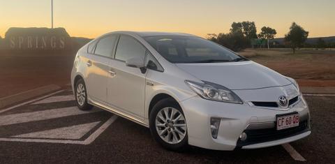 Toyota PRIUS 2014