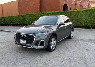 Audi Q5 car