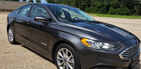 Ford Fusion Hybrid 2017