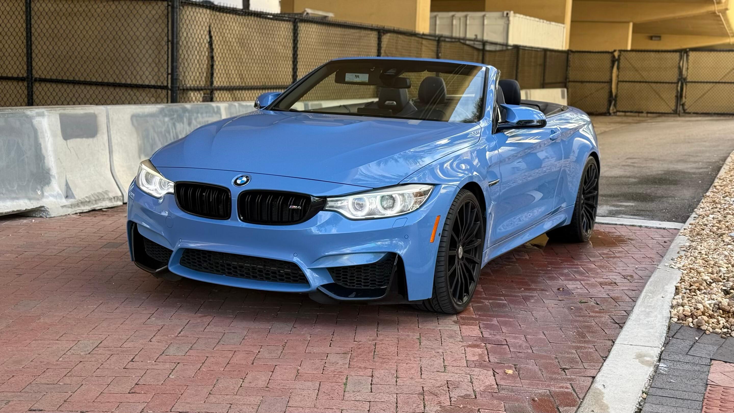 BMW M4 2015 in 