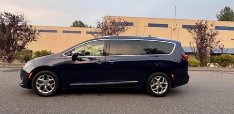 Chrysler Pacifica 2018