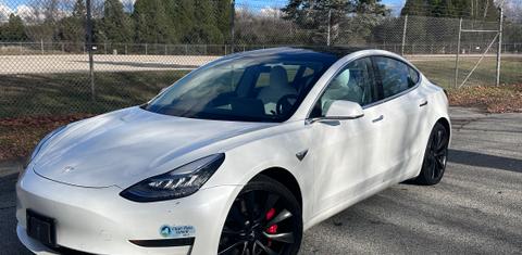 Tesla Model 3 2020