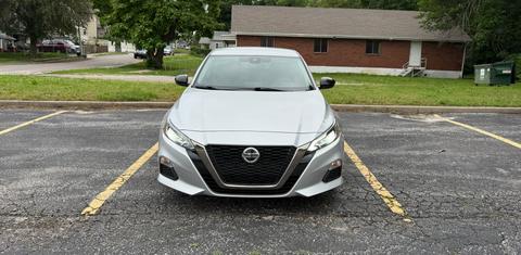 Nissan Altima 2020