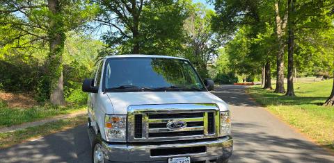 Ford Econoline 2014