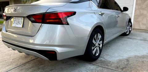 Nissan Altima 2020