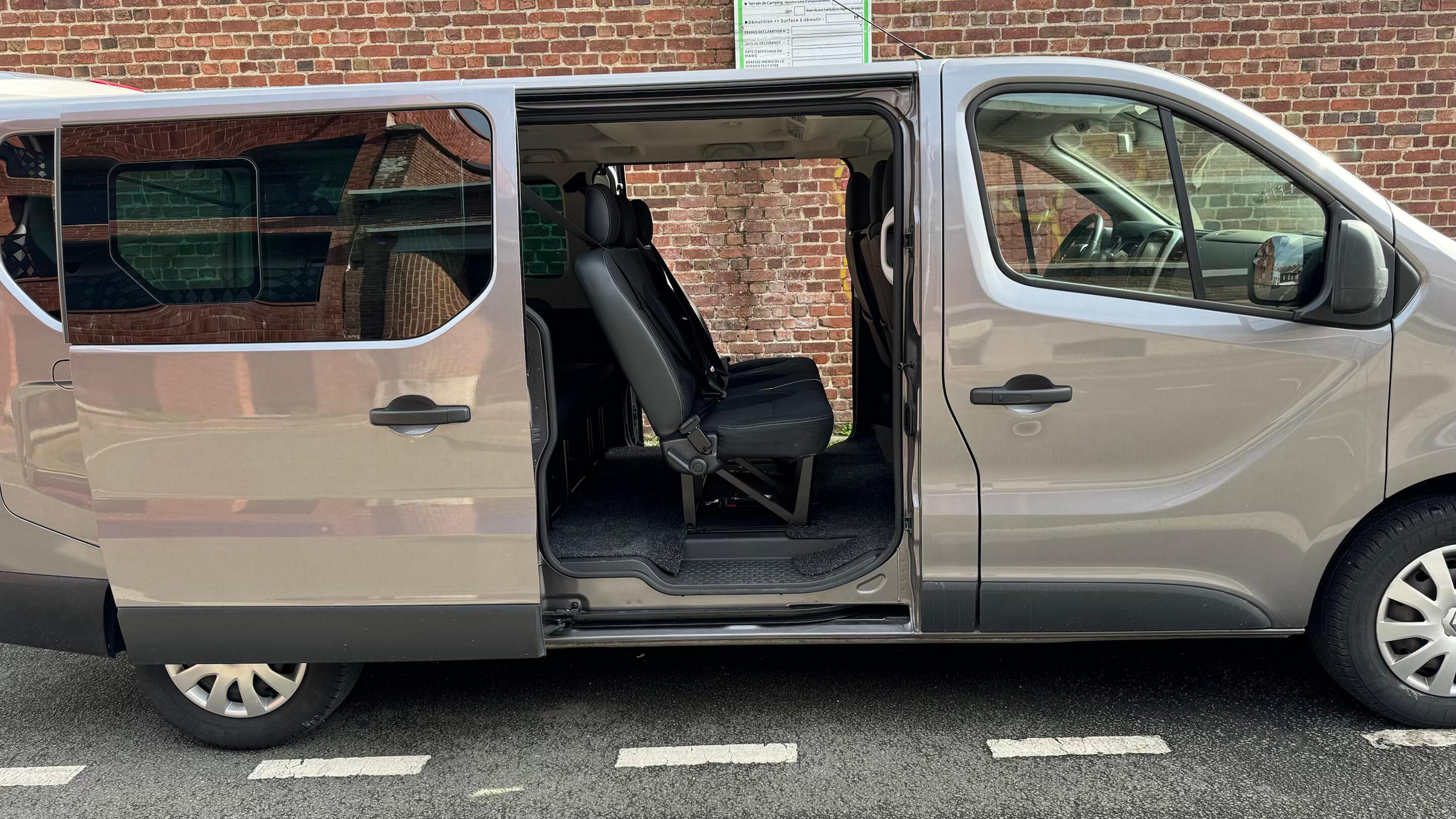Renault TRAFIC COMBI 2020 à Lille