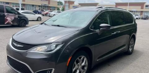 Chrysler Pacifica 2018