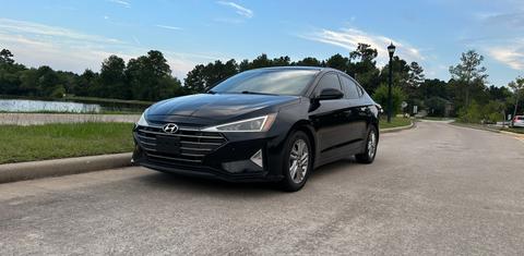 Hyundai Elantra 2019