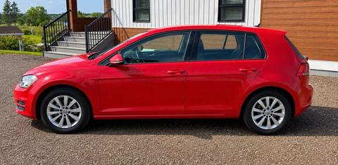 Volkswagen Golf 2016