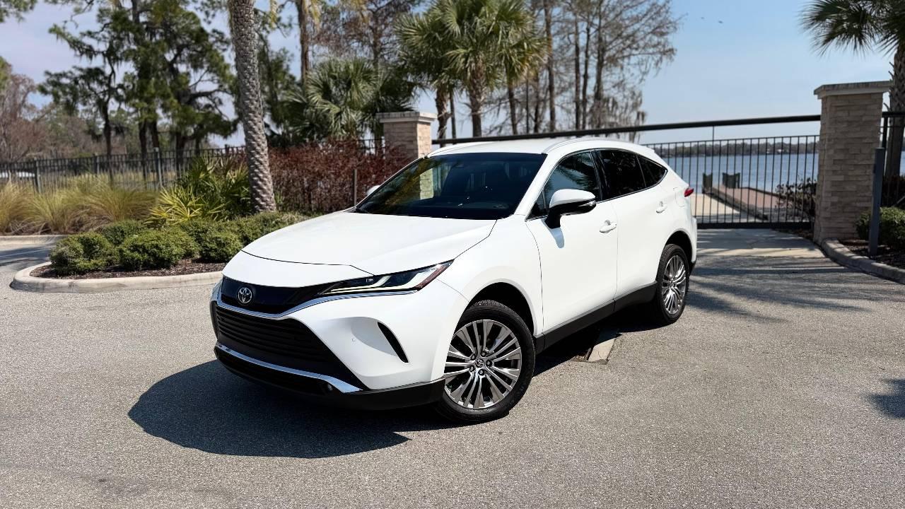 Toyota Venza 2023 in Orlando, FL