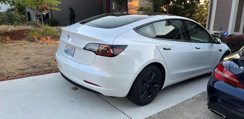Tesla Model 3 2023
