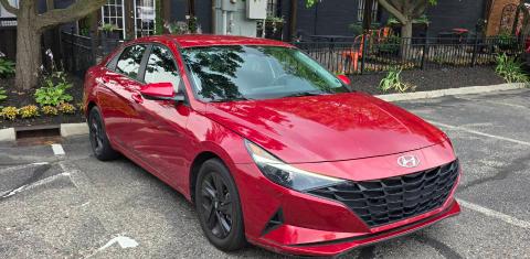 Hyundai Elantra 2023