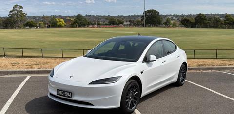 Tesla MODEL 3 2024