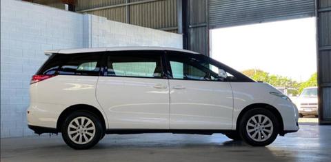 Toyota TARAGO 2017