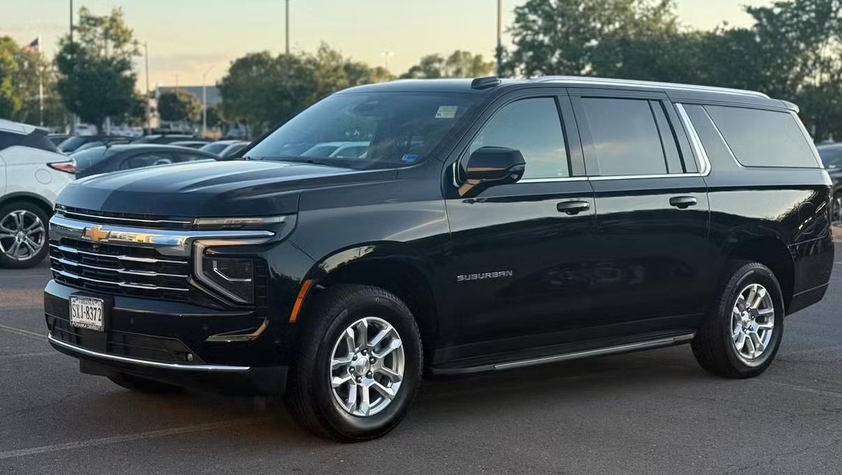 Chevrolet Suburban 2023 in Fairfax, VA