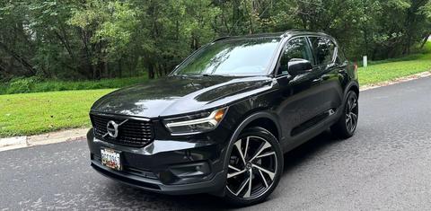 Volvo XC40 2022