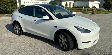 Tesla Model Y 2021