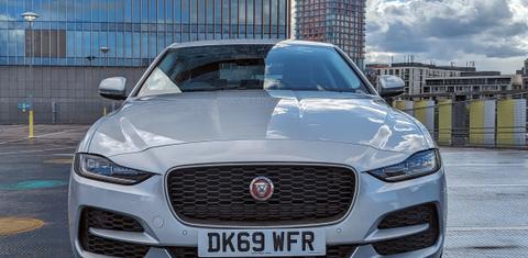Jaguar XE 2019