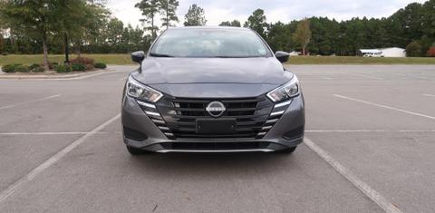 Nissan Versa 2024