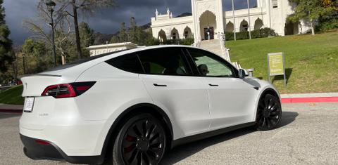 Tesla Model Y 2022