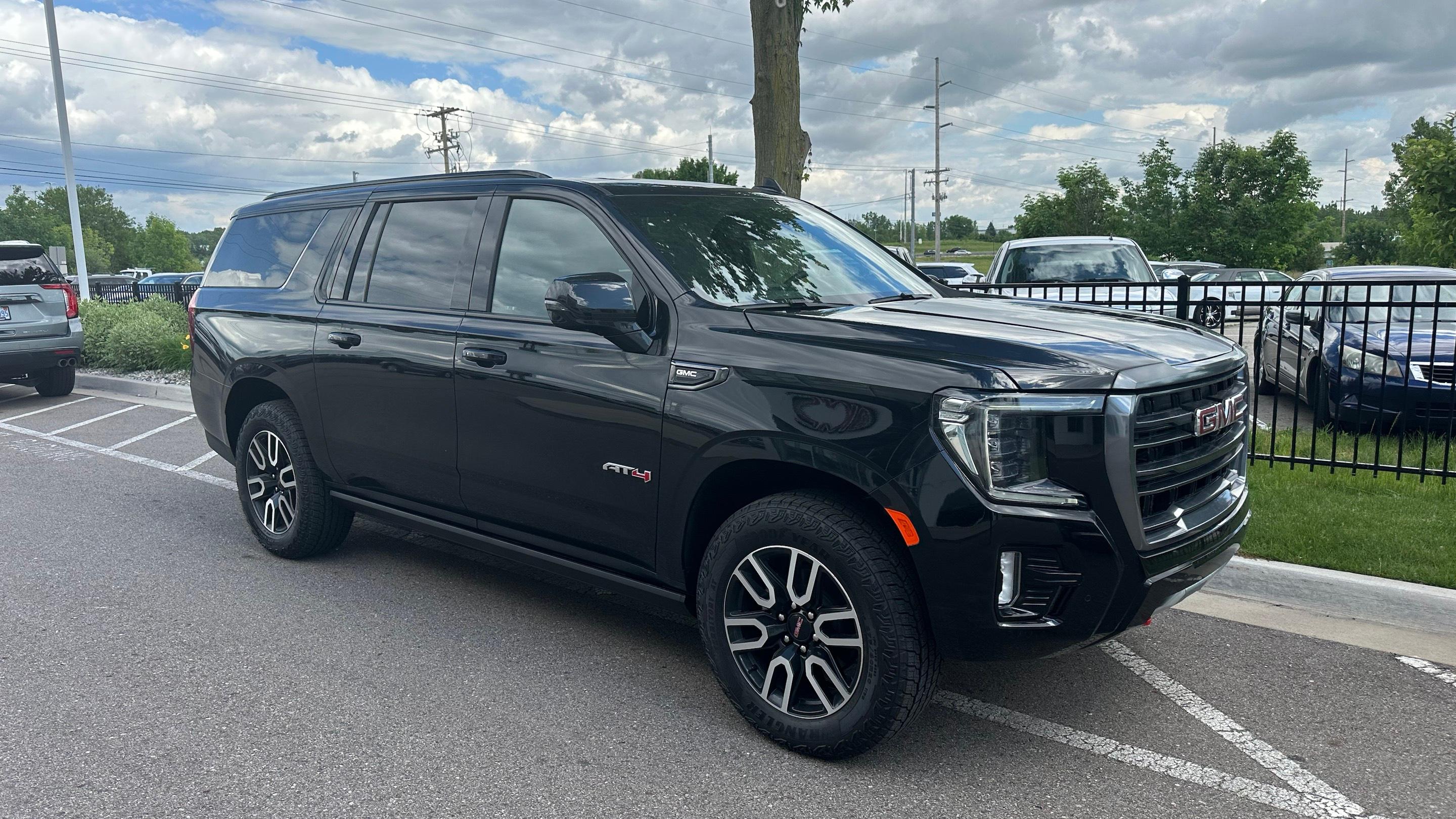GMC Yukon XL 2024 in Ellenwood, GA
