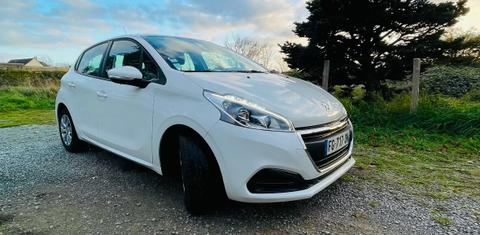 Peugeot 208 BUSINESS 2019