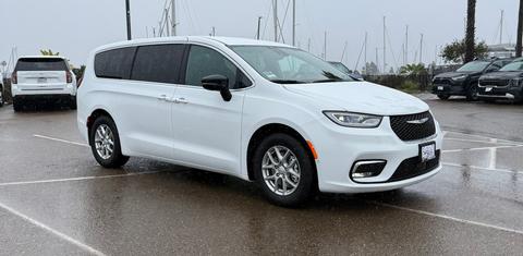 Chrysler Pacifica 2026