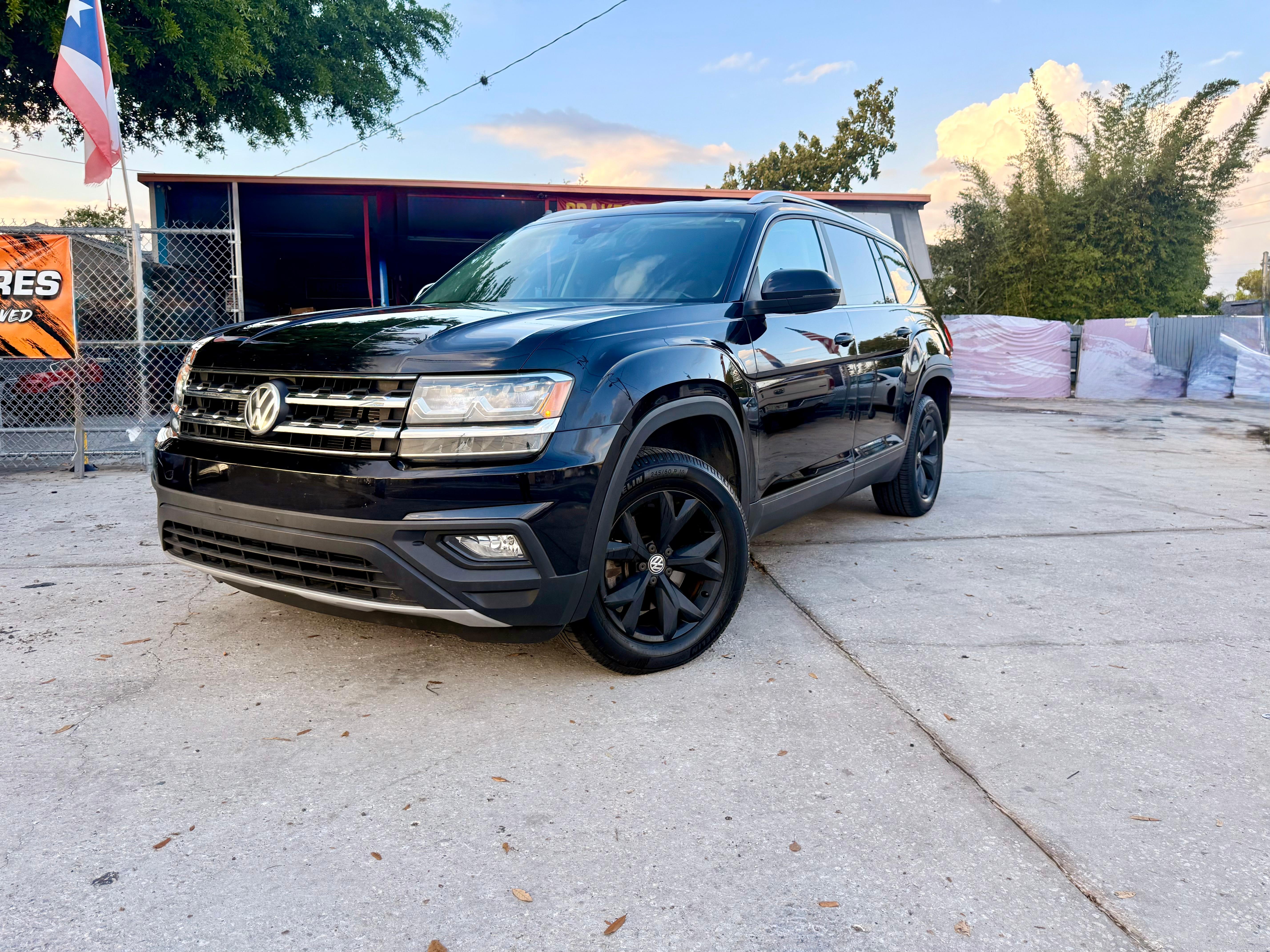 Volkswagen Atlas 2018 in Tampa, FL