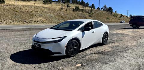 Toyota Prius 2024