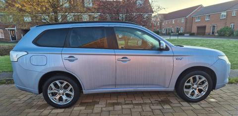 Mitsubishi Outlander 2015
