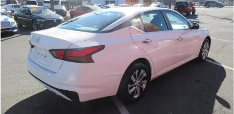 Nissan Altima 2021