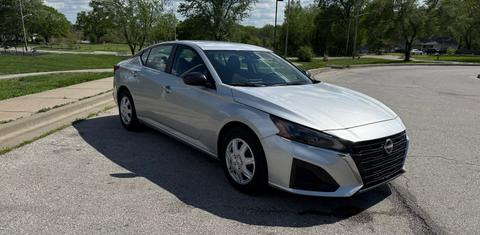 Nissan Altima 2024