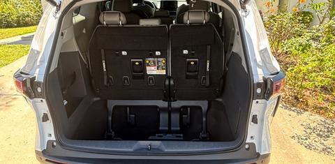 Toyota Sienna 2024