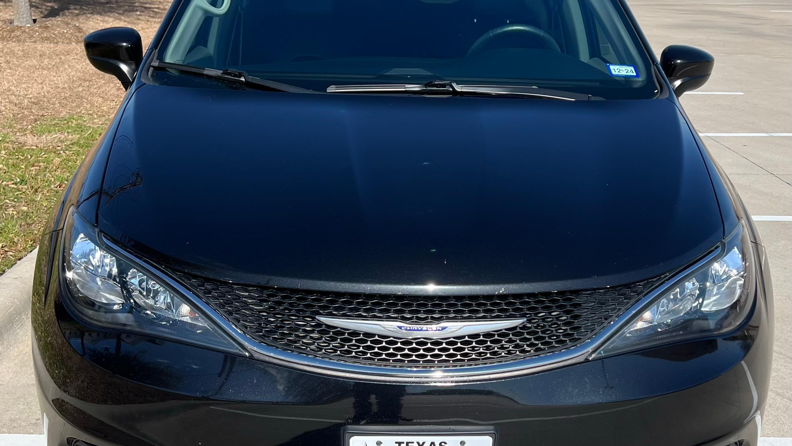 Chrysler Voyager 2020 in Pflugerville, TX