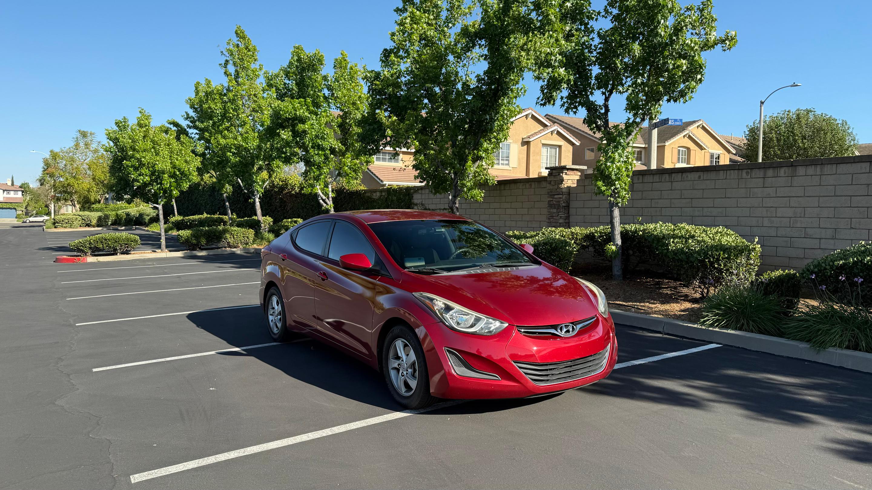 Hyundai Elantra 2014 in Corona, CA