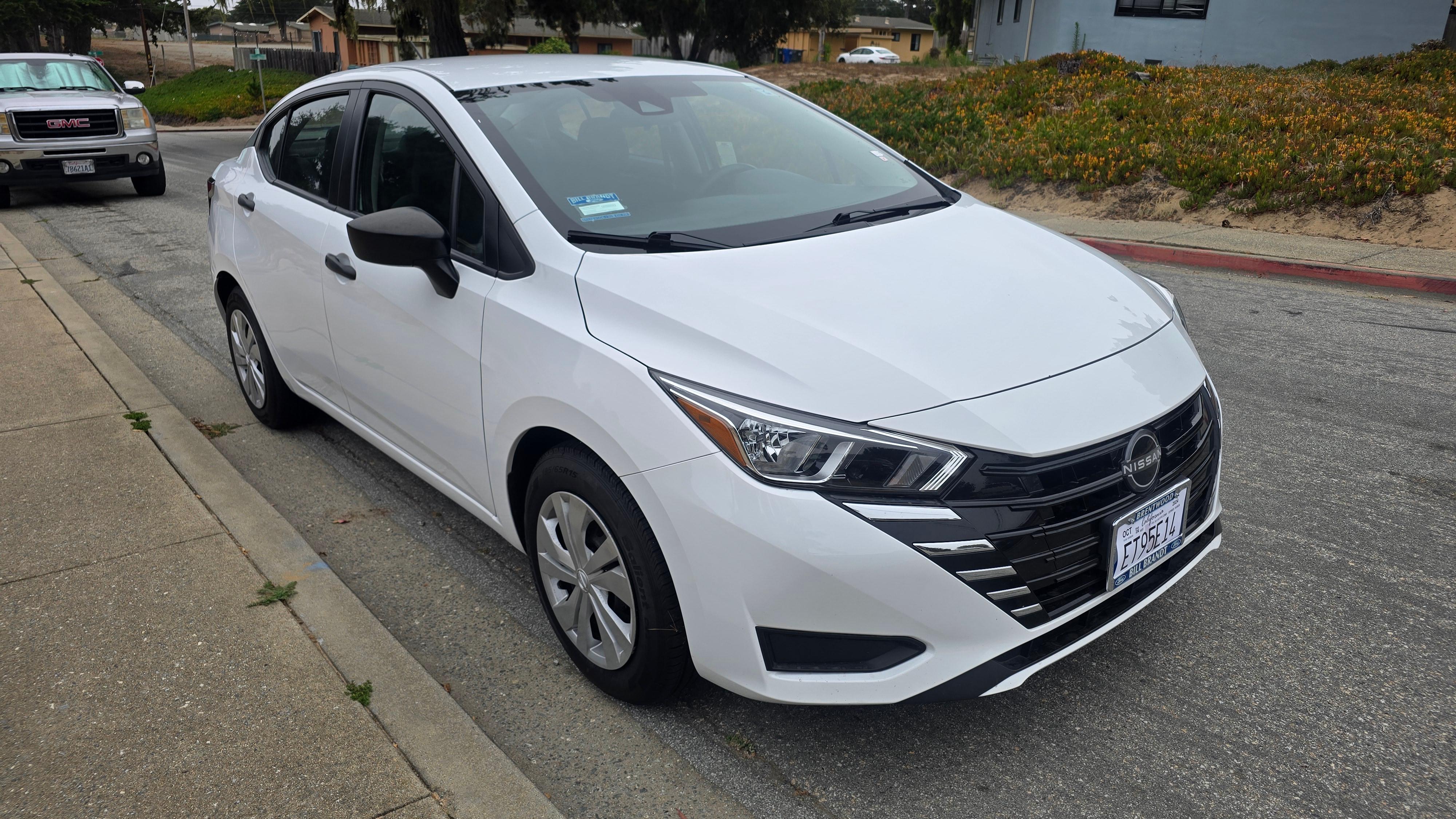 Nissan Versa 2024 in Seaside, CA