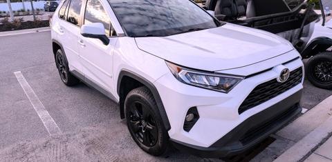 Toyota RAV4 2021